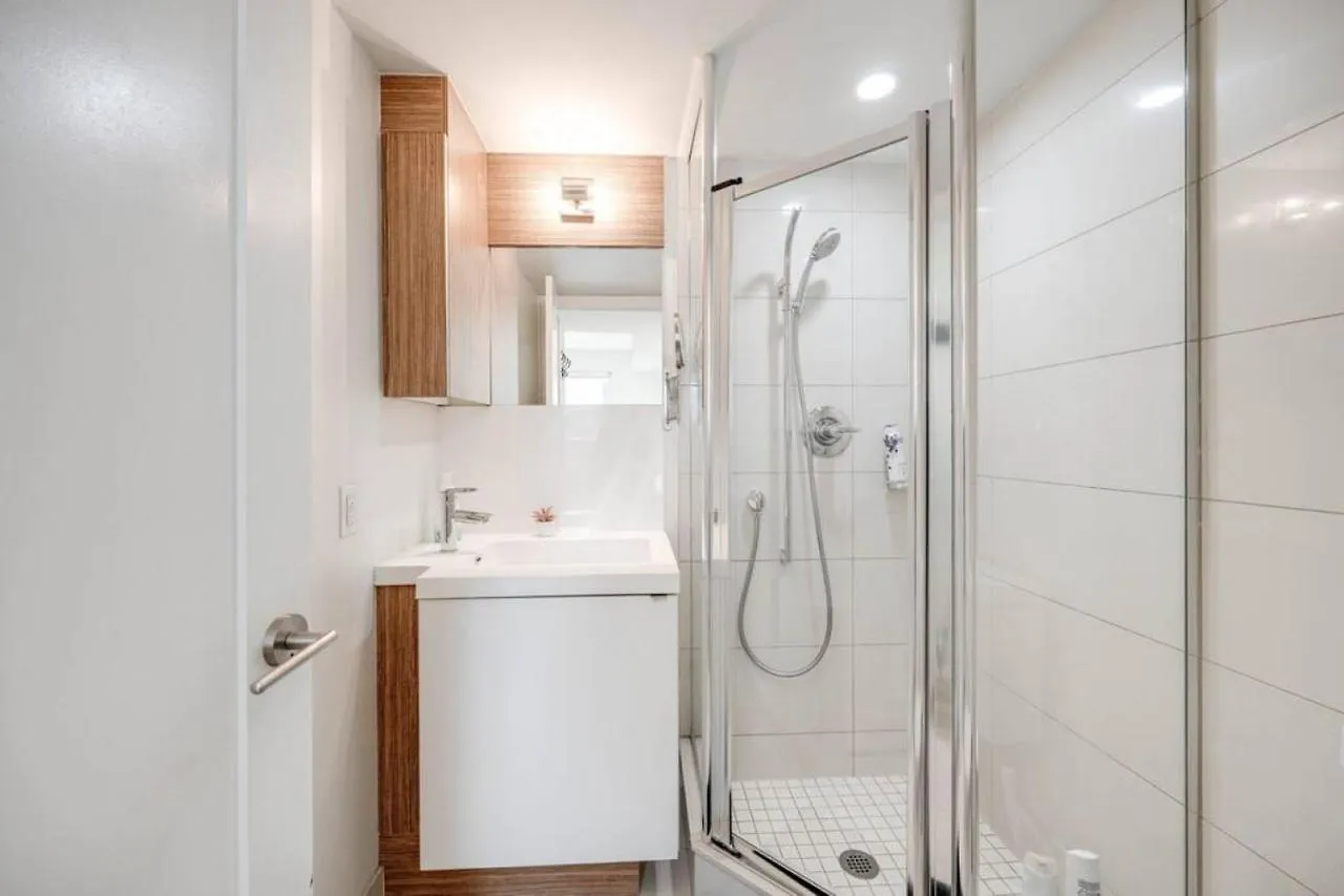 2Br Fantastic View Of Cn Tower And Roger Centre Villa Toronto Holiday home