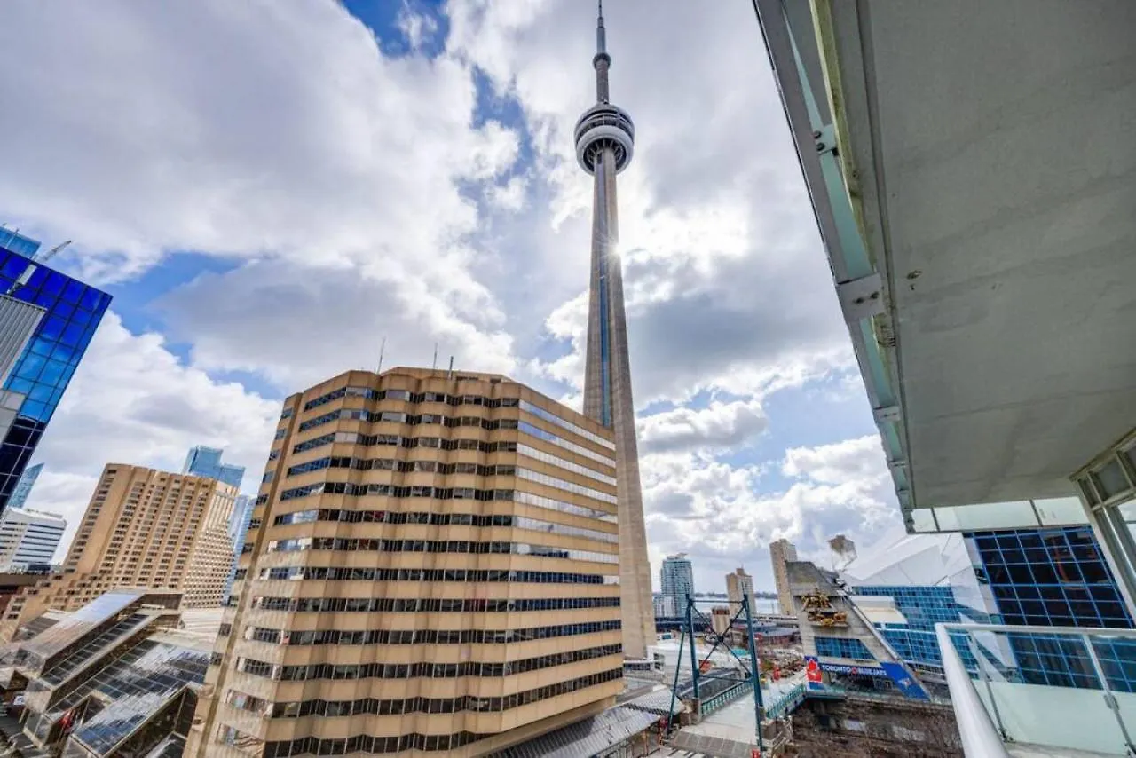 2Br Fantastic View Of Cn Tower And Roger Centre Villa Toronto Holiday home