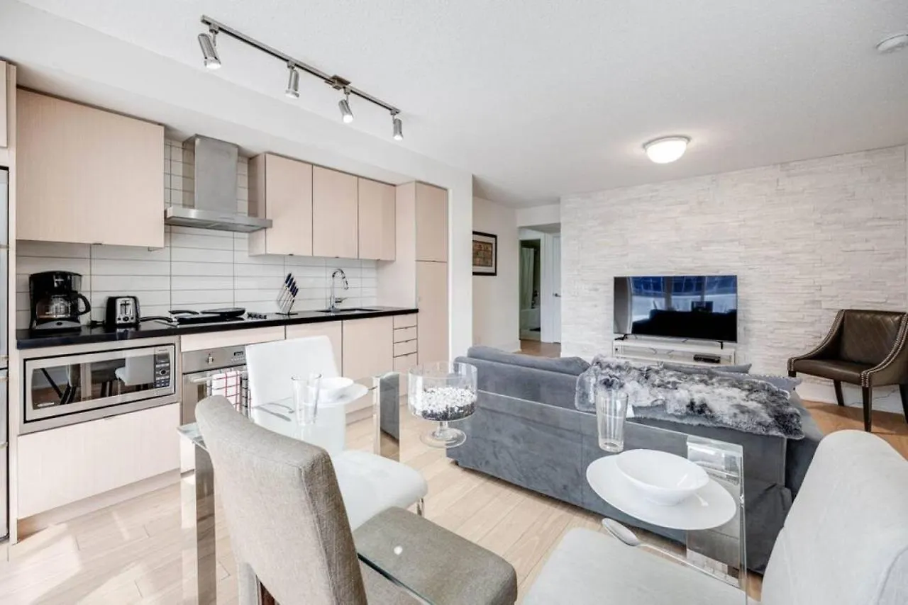 2Br Fantastic View Of Cn Tower And Roger Centre Villa Toronto Holiday home